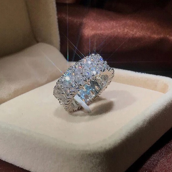 ✨Wide Dazzling Band✨ - Picture 3 of 12